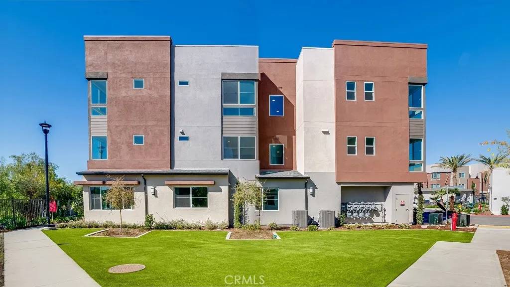 Ontario, CA 91764,4100 E Circle Paseo #101