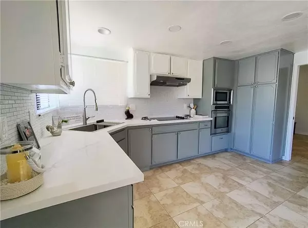 Desert Hot Springs, CA 92240,8528 Warwick Drive