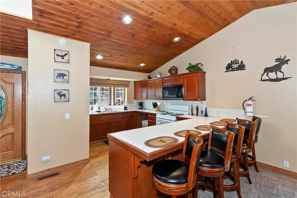 Big Bear Lake, CA 92315,1134 Siskiyou Drive