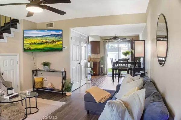 Anaheim, CA 92807,500 N Tustin Ave Avenue #129