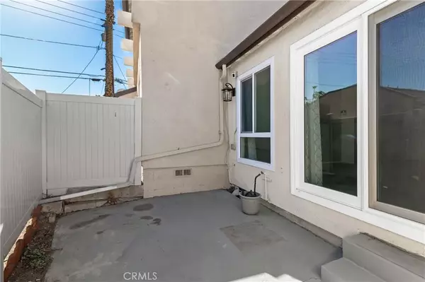 La Habra, CA 90631,822 W Lambert Road West #B