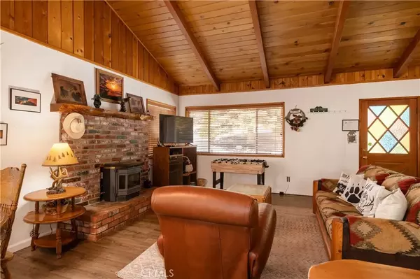 Big Bear Lake, CA 92315,43289 Bow Canyon Road