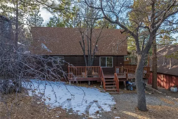 Sugarloaf, CA 92386,882 Pine Lane