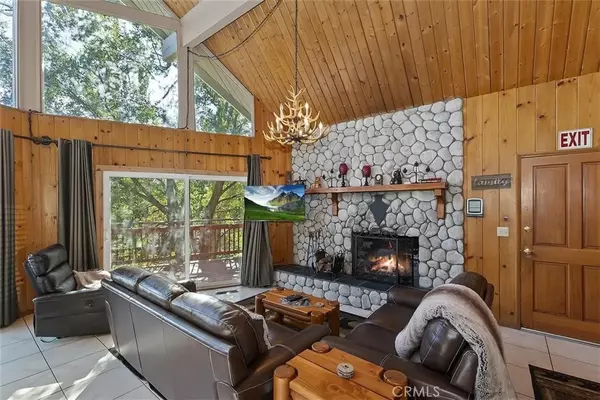 Lake Arrowhead, CA 92352,26561 Amador Lane
