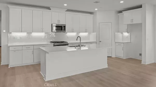 French Valley, CA 92596,33257 Rusty Court