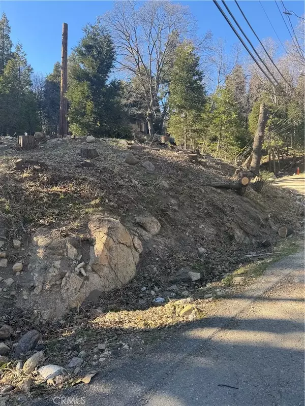 Rimforest, CA 92378,26600 Highway 18