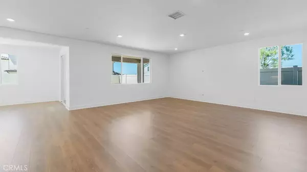French Valley, CA 92596,34065 PINK Place
