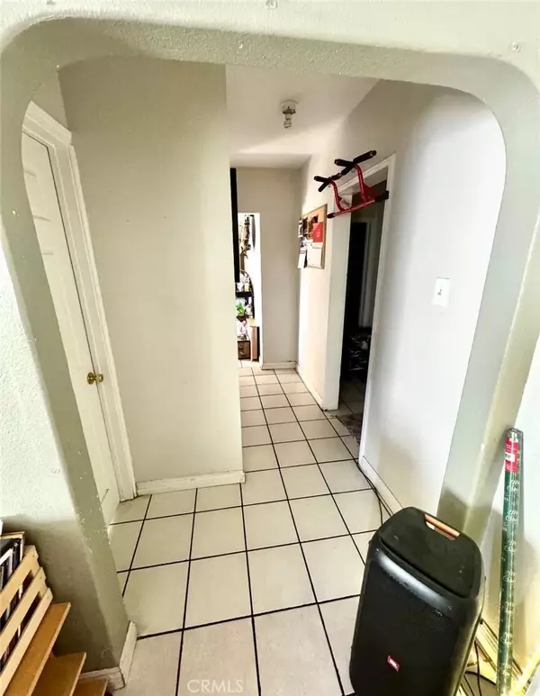 Fullerton, CA 92831,227 N Yale Avenue