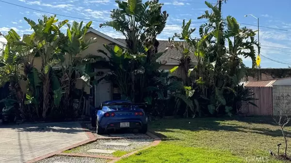 West Covina, CA 91790,1046 E Mardina Street