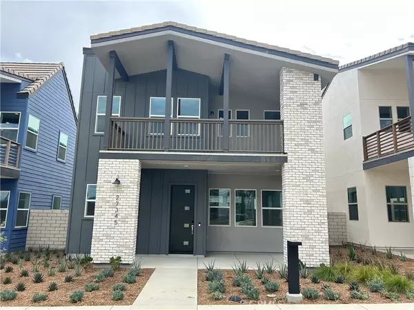 27345 Creekwood Lane, Valencia, CA 91381