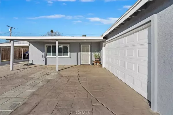 Jurupa Valley, CA 92509,5325 Bell Avenue