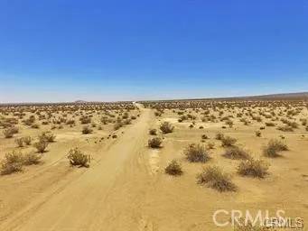0 277-082-01-00-9 N. Columbia, California City, CA 93505