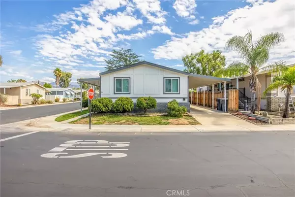 Redlands, CA 92374,1721 E Colton #82