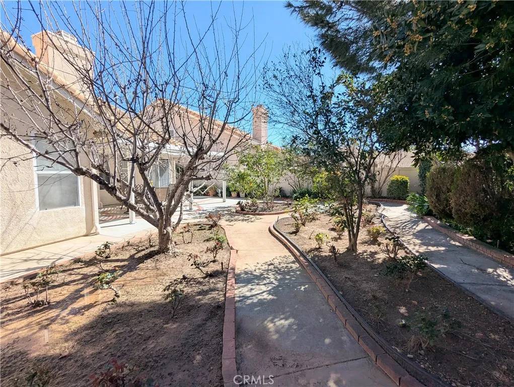Banning, CA 92220,5194 E Lake Court