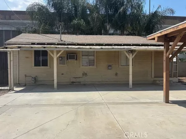 Corona, CA 92879,111 N Victoria Avenue
