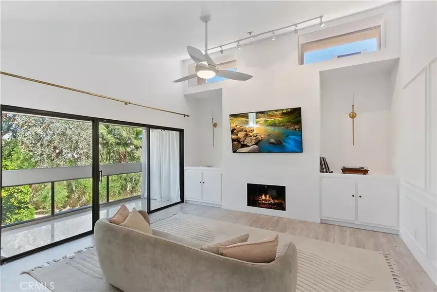 874 N Village Square North, Palm Springs, CA 92262