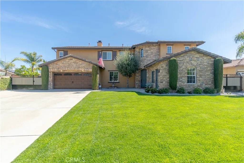 1633 Via Modena Way, Corona, CA 92881