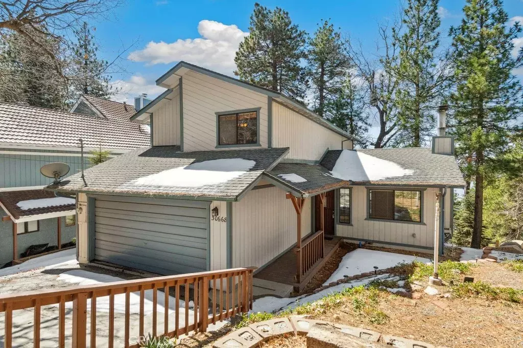 Running Springs, CA 92382,30668 Ferndale Drive