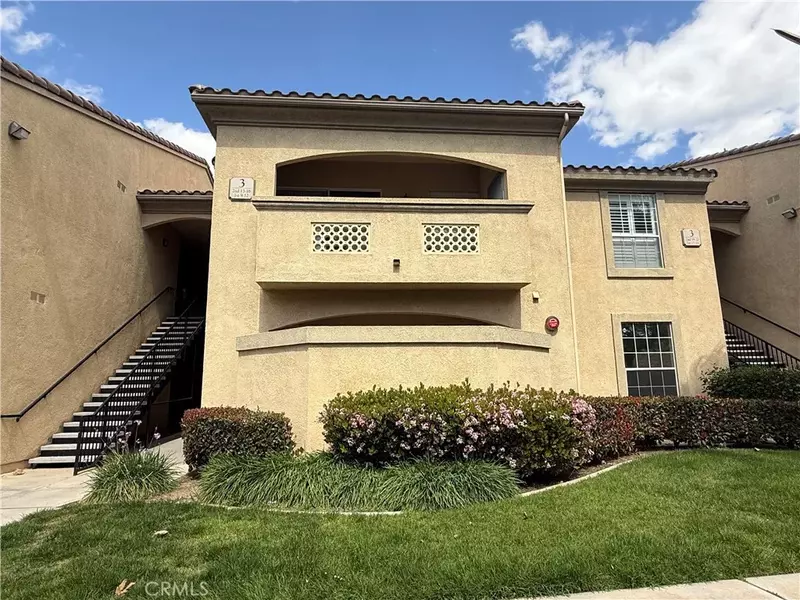 375 Central Avenue #12, Riverside, CA 92507