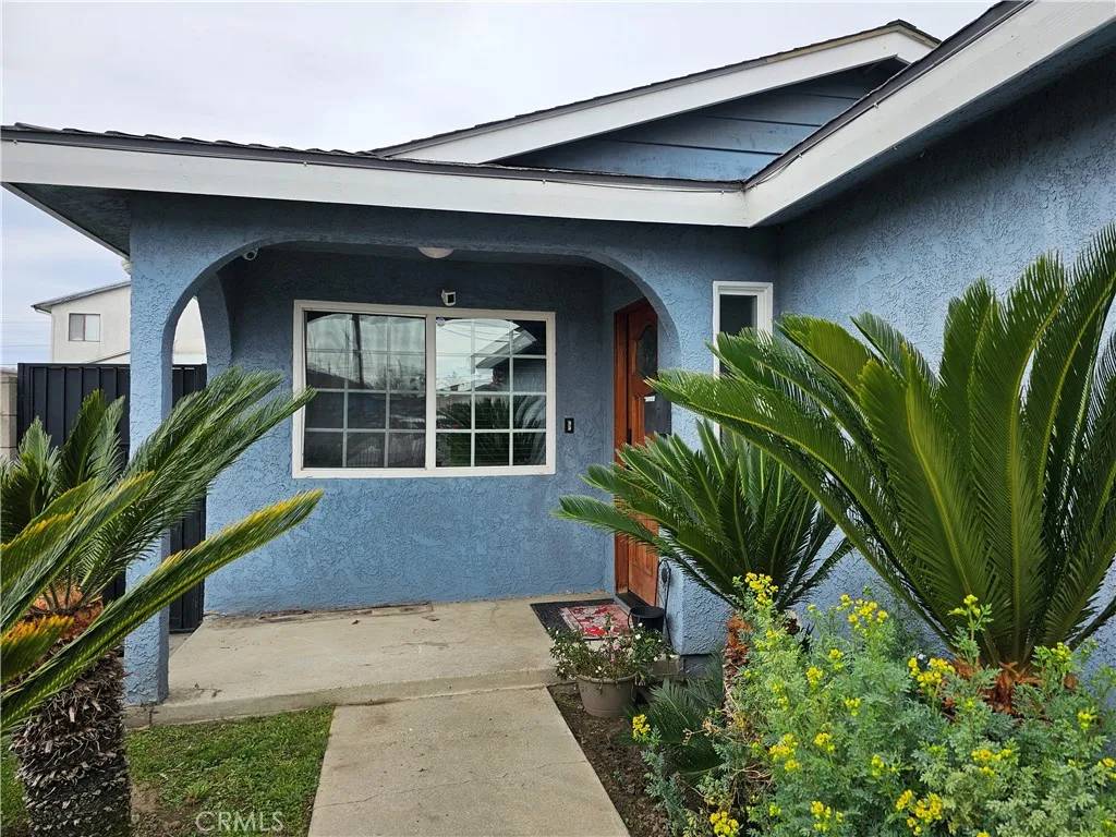 13305 Cordary Avenue, Hawthorne, CA 90250