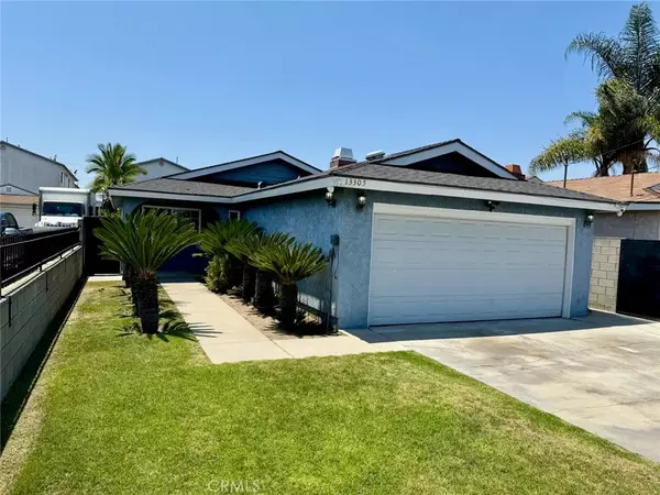 13305 Cordary Avenue, Hawthorne, CA 90250