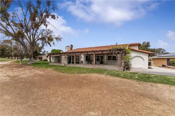Helendale, CA 92342,15171 Blue Grass Drive