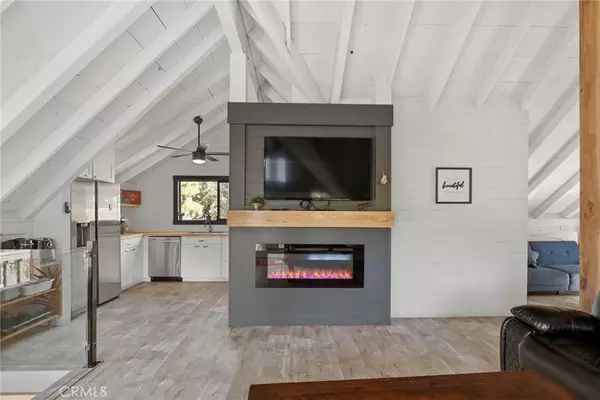 Big Bear Lake, CA 92315,42998 Monterey Street