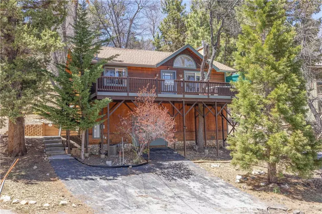 Big Bear City, CA 92314,1065 S Minton Avenue
