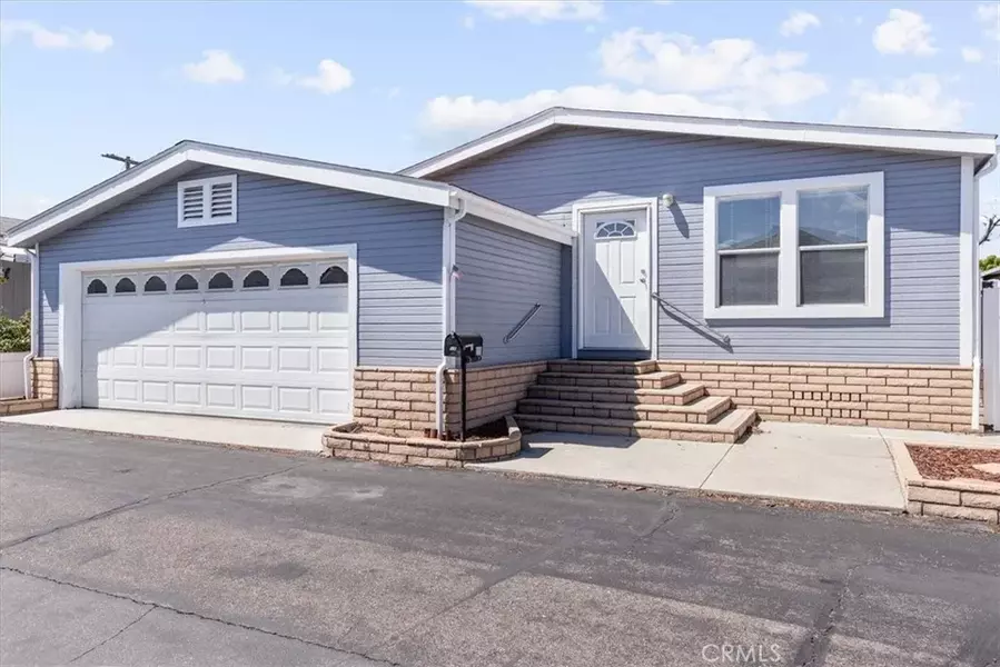 9080 Bloomfield #11, Cypress, CA 90630