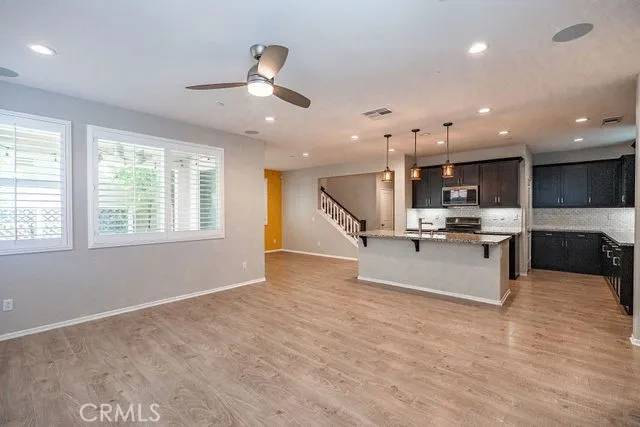 Lake Elsinore, CA 92532,24189 Darmera Drive
