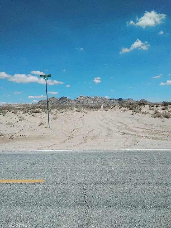 7800 Fremont Peak, Hinkley, CA 92347