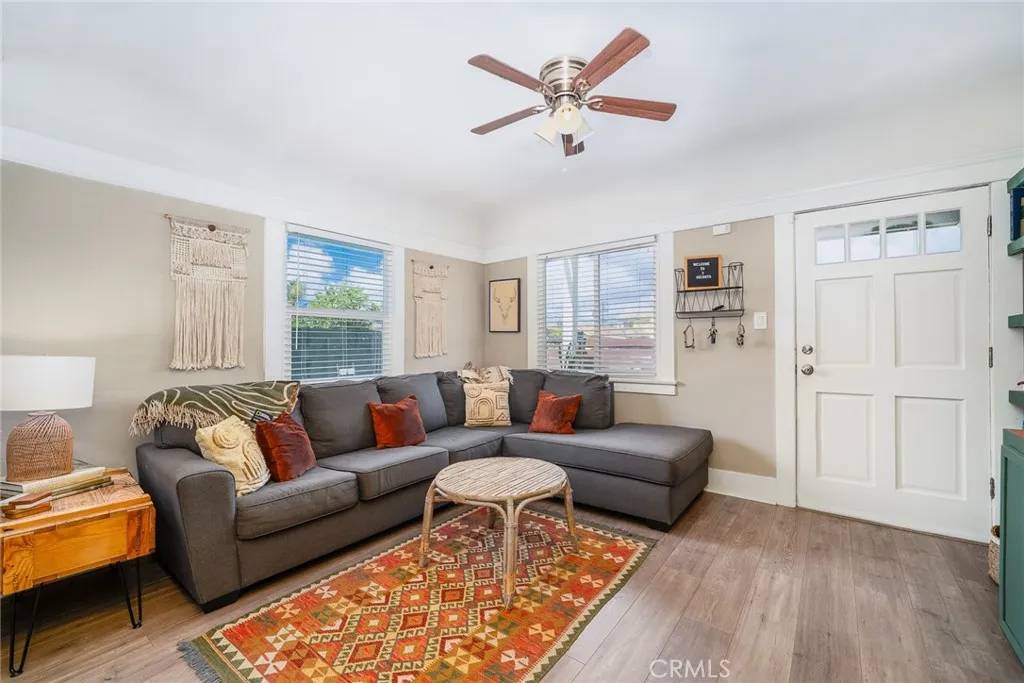 San Diego, CA 92104,3669 Orange Avenue