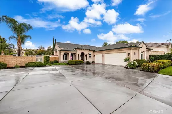 Corona, CA 92879,947 Martina Circle