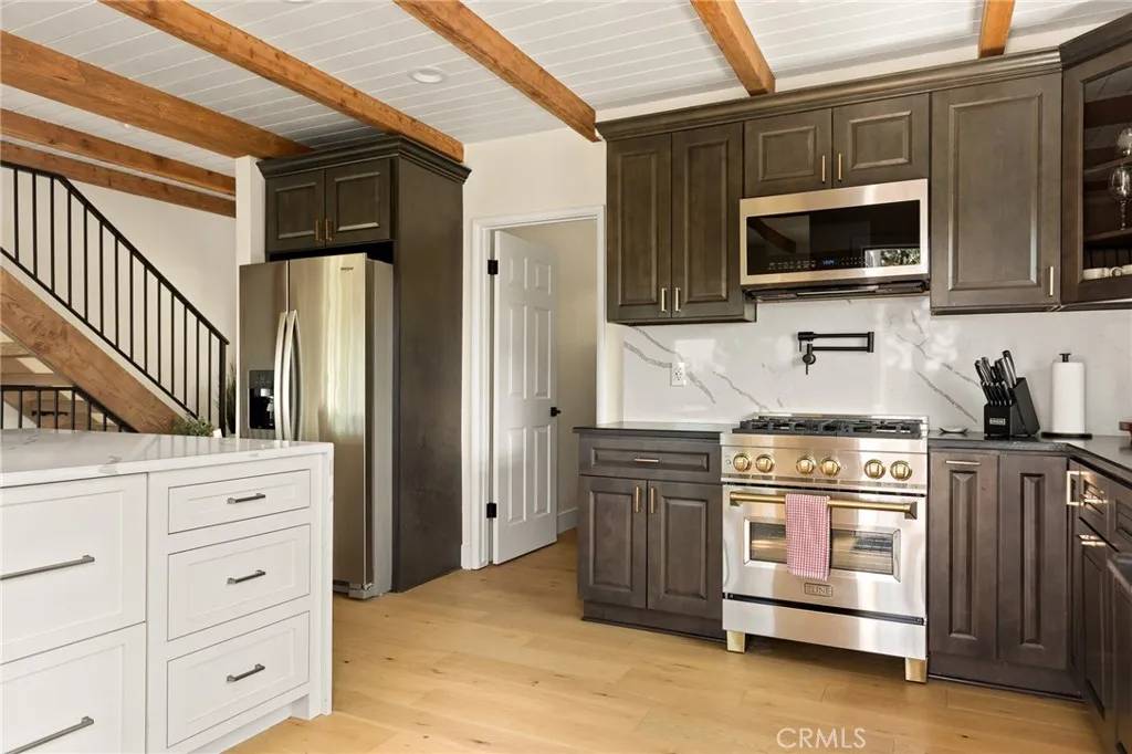 Lake Arrowhead, CA 92352,27684 St Bernard Lane