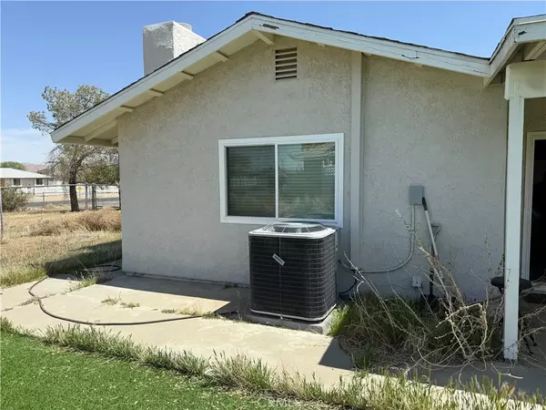 Apple Valley, CA 92308,12848 Clallam Road