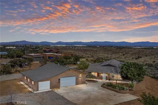 7045 Oak Hill Road, Oak Hills, CA 92344
