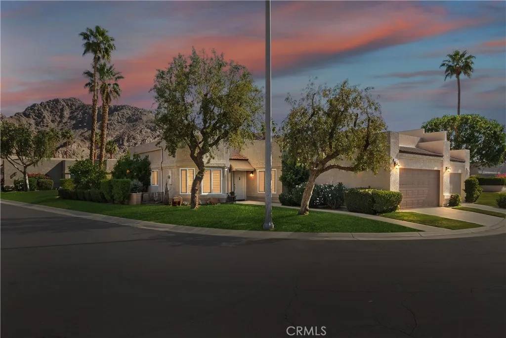 48626 Vista Tierra, La Quinta, CA 92253