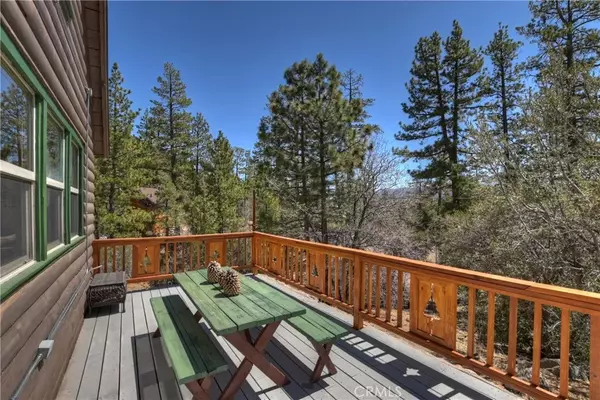 Fawnskin, CA 92333,55 Lakeview Trail