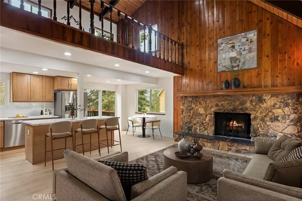 Lake Arrowhead, CA 92352,1076 Grass Valley Road