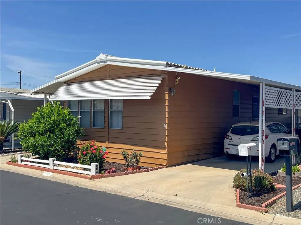 3500 Buchanan #24, Riverside, CA 92503