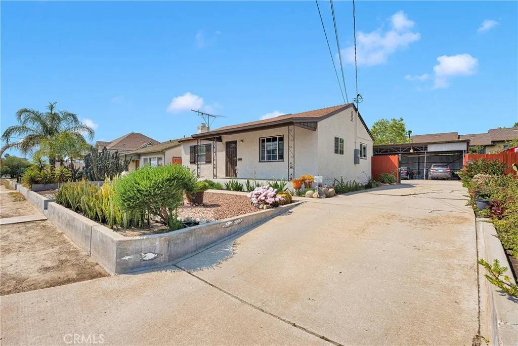 Redlands, CA 92374,312 W Lugonia Avenue
