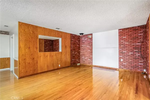 Bloomington, CA 92316,18241 10th St