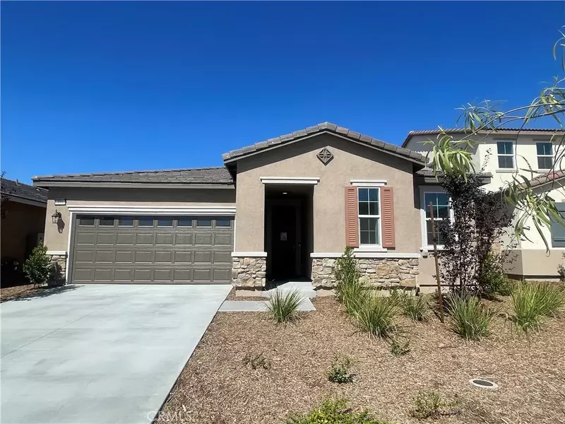 414 Calla Lily Court, Perris, CA 92570