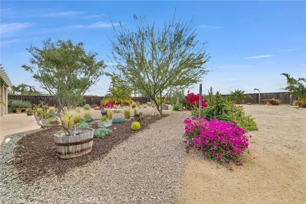 Perris, CA 92570,19069 Eldorado Road