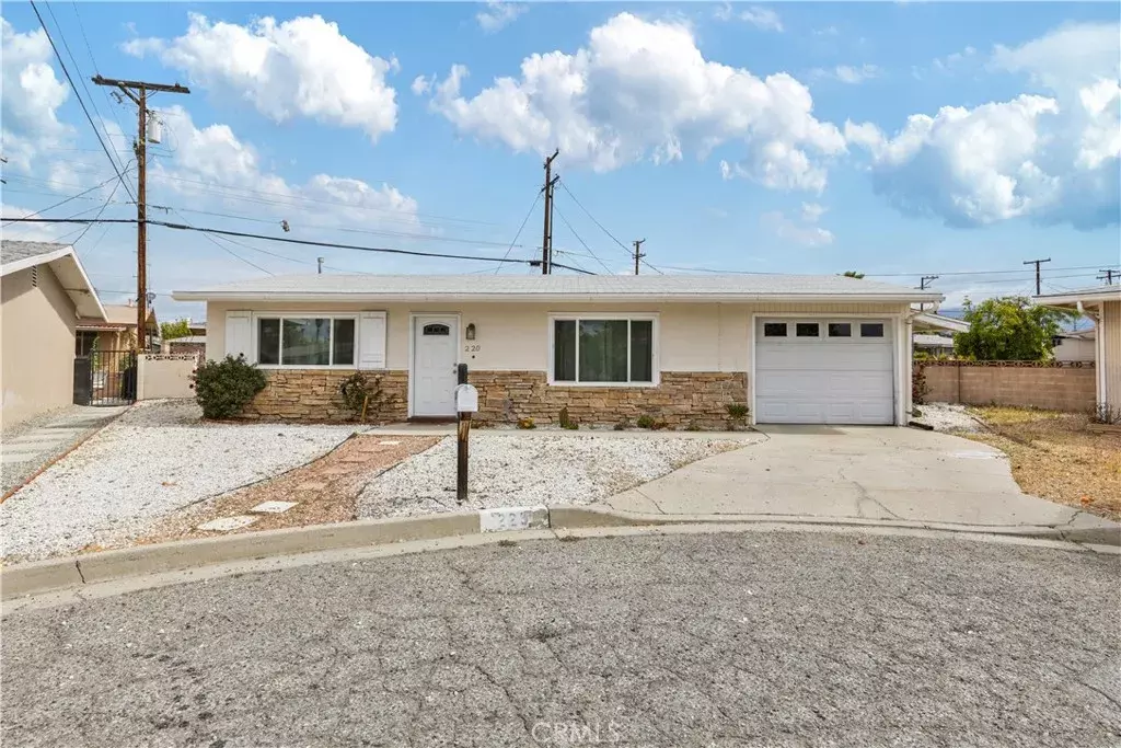 Hemet, CA 92543,220 Susan Lane
