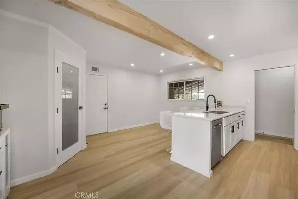 Redlands, CA 92374,327 Naomi Street