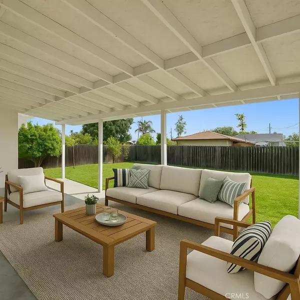 1233 Oakhurst Drive, San Bernardino, CA 92404