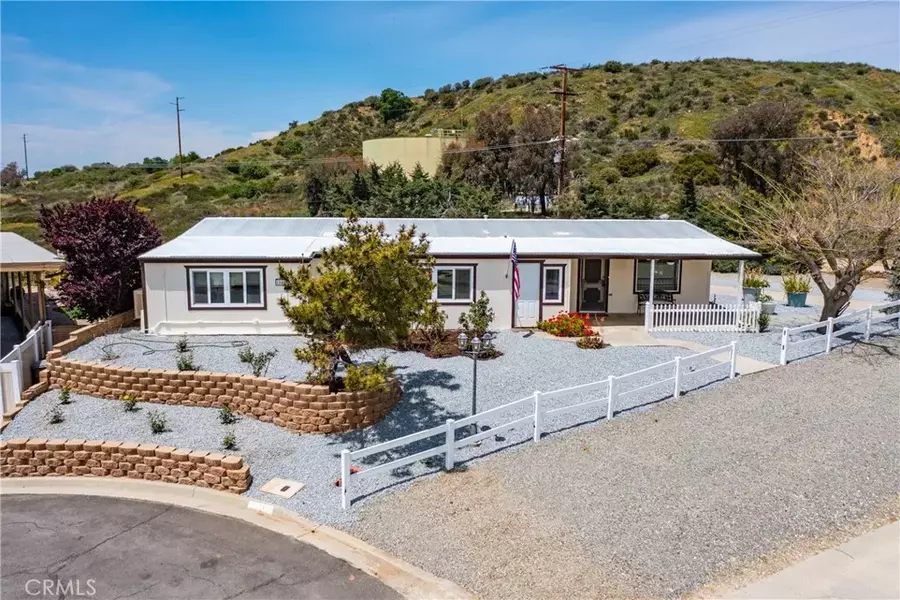 10015 Comanche, Cherry Valley, CA 92223
