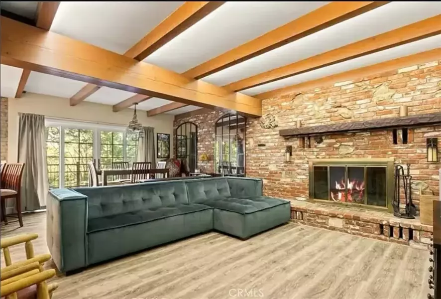 375 Terrace Road, Lake Arrowhead, CA 92352