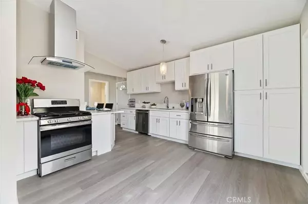 Riverside, CA 92504,5747 Balboa Way